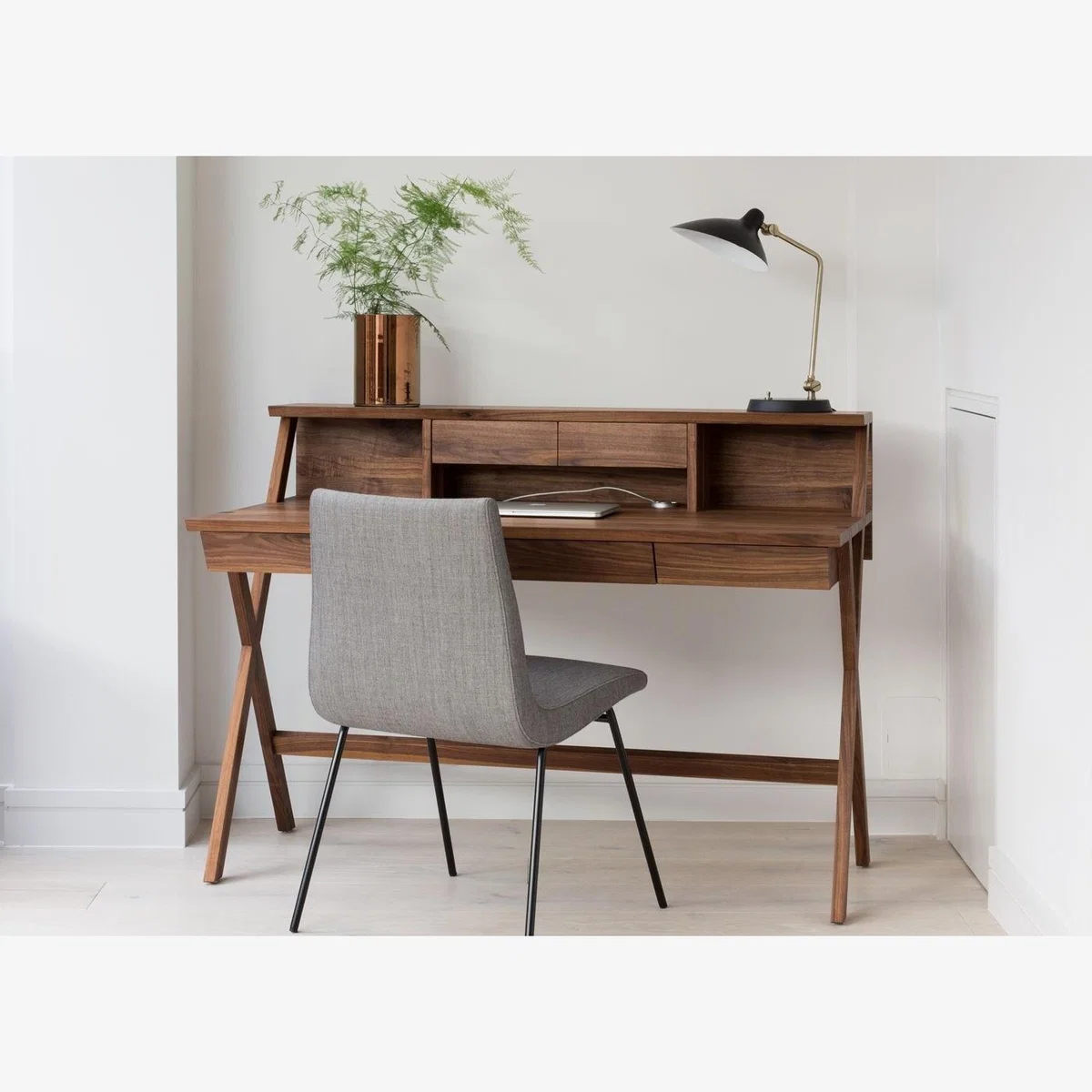 Heal's Milton Table Lamp – image 1