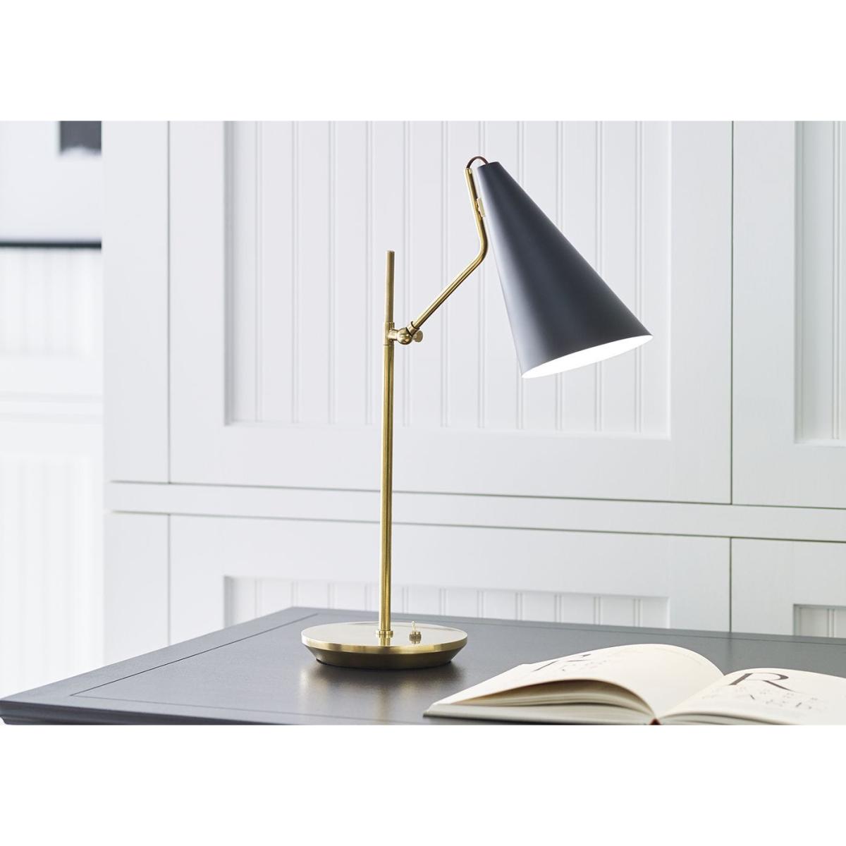 Visual Comfort Clemente Table Lamp Black – image 7