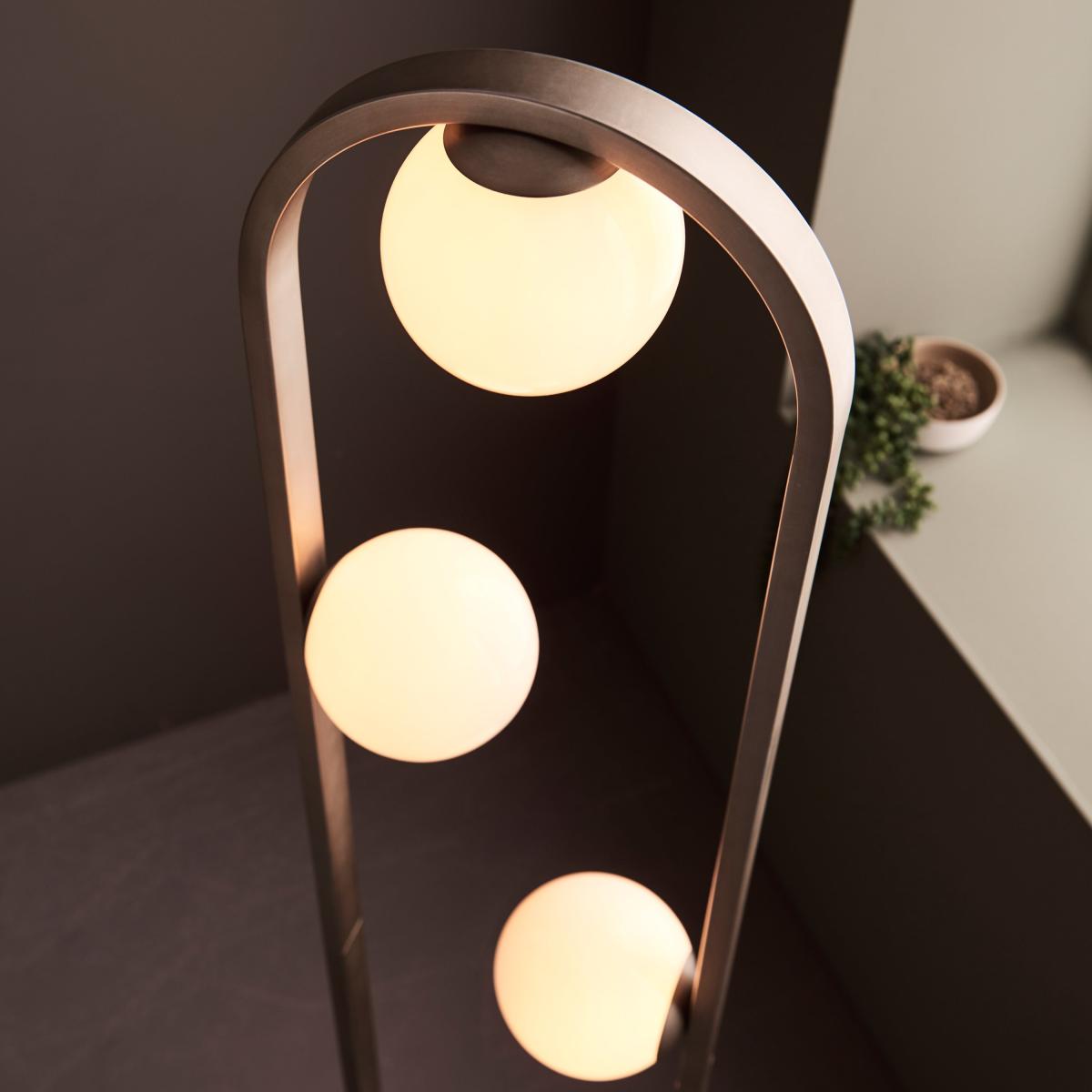 Enzo 3 Floor Lamp - Brushed Silver – image 3