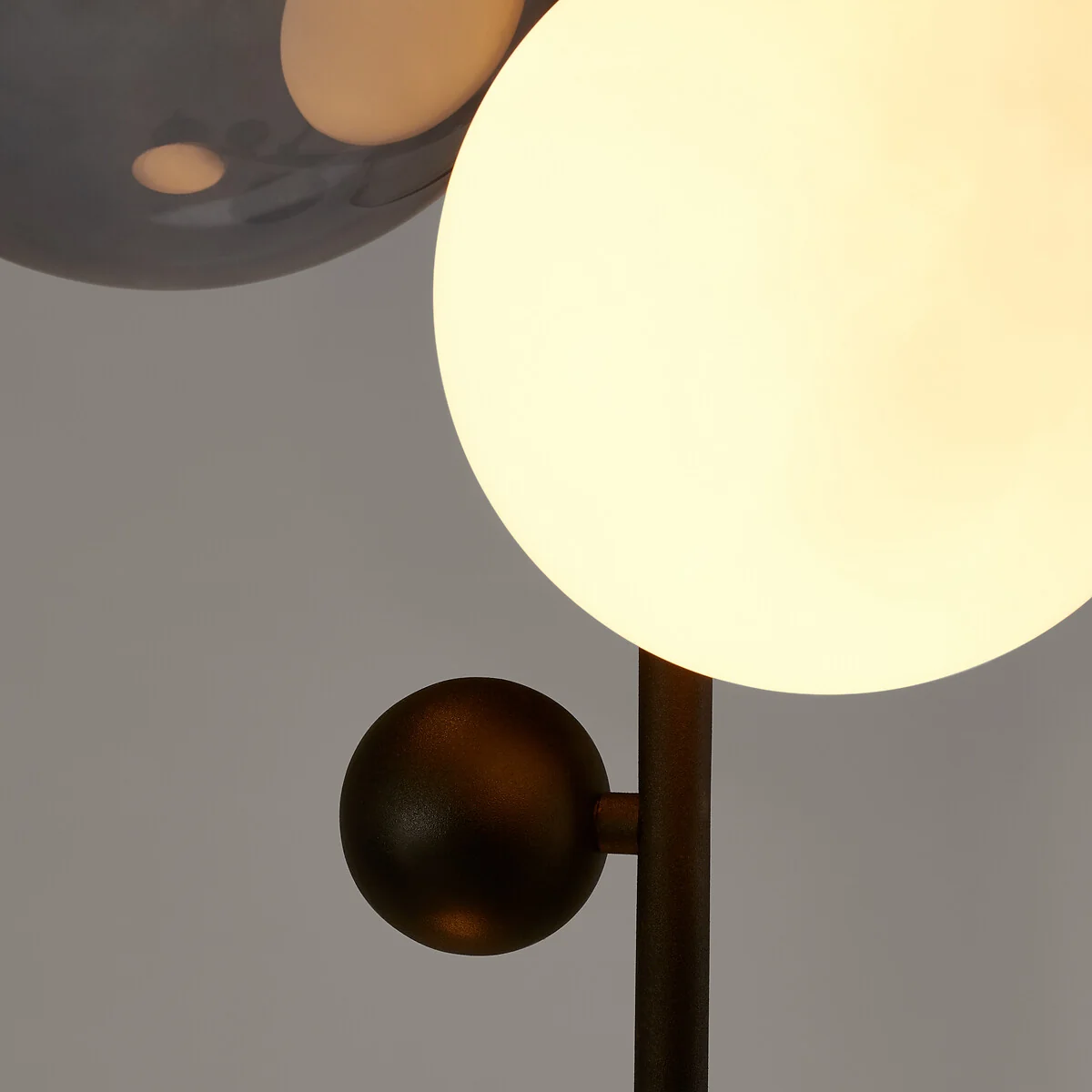 Bullesco Smoked Glass and Metal Floor Lamp – image 8