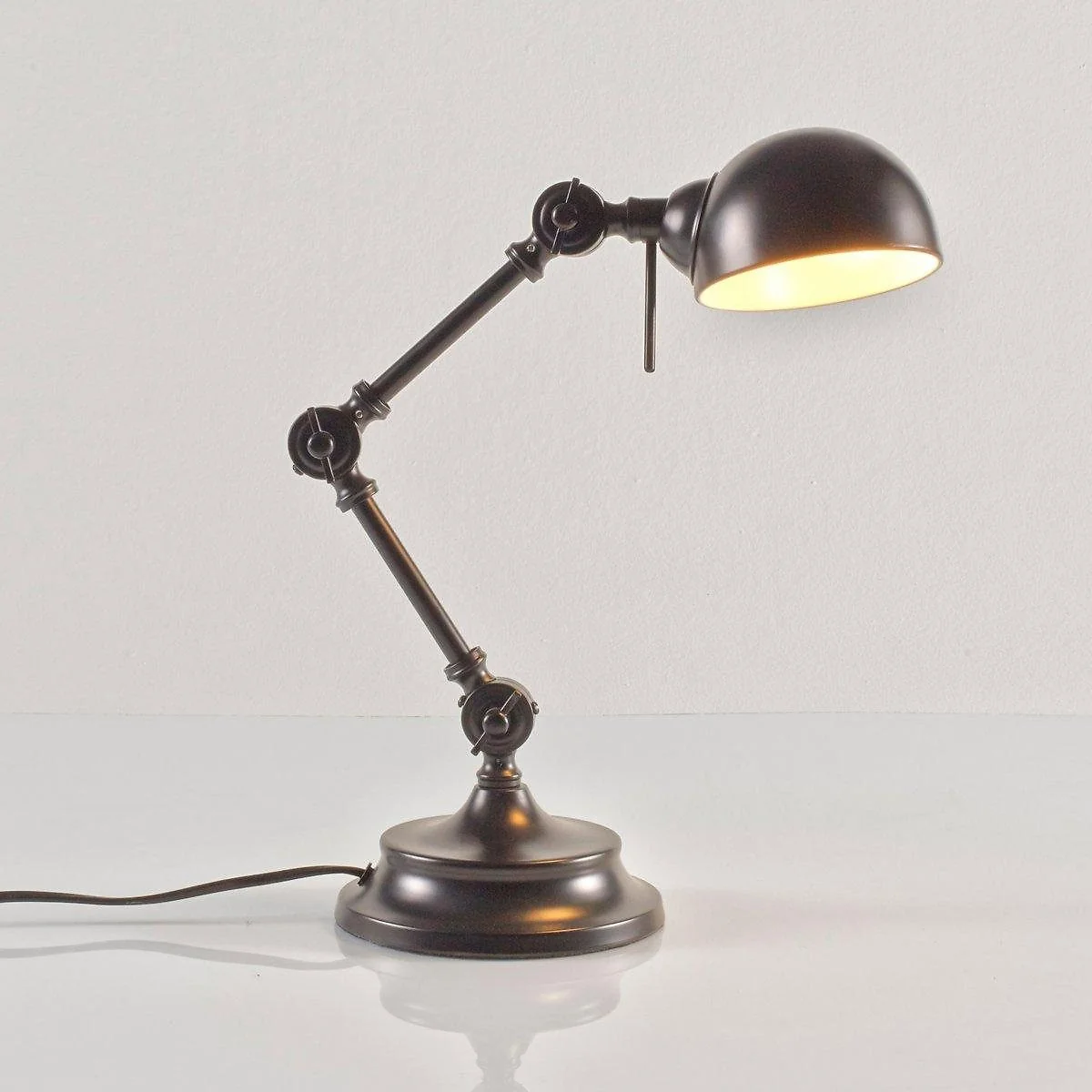 Kikan Industrial Style Metal Desk Lamp – image 3