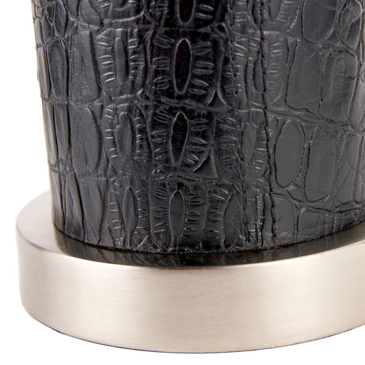 Leon Leather Cylindrical Table Lamp – image 3