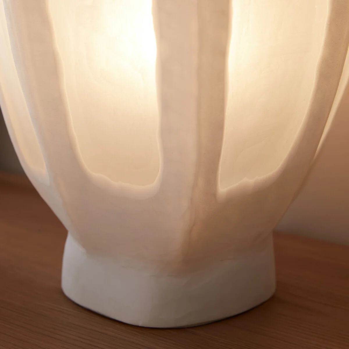 Halkide Hexagonal Frosted and Opaque Glass Lamp – image 4