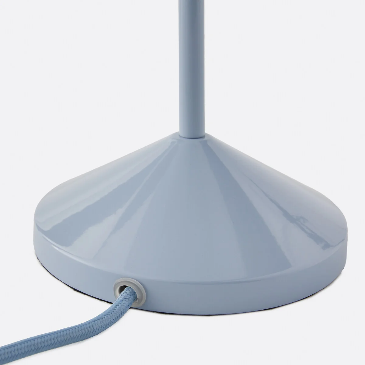 Coney Iron Table Lamp – image 6