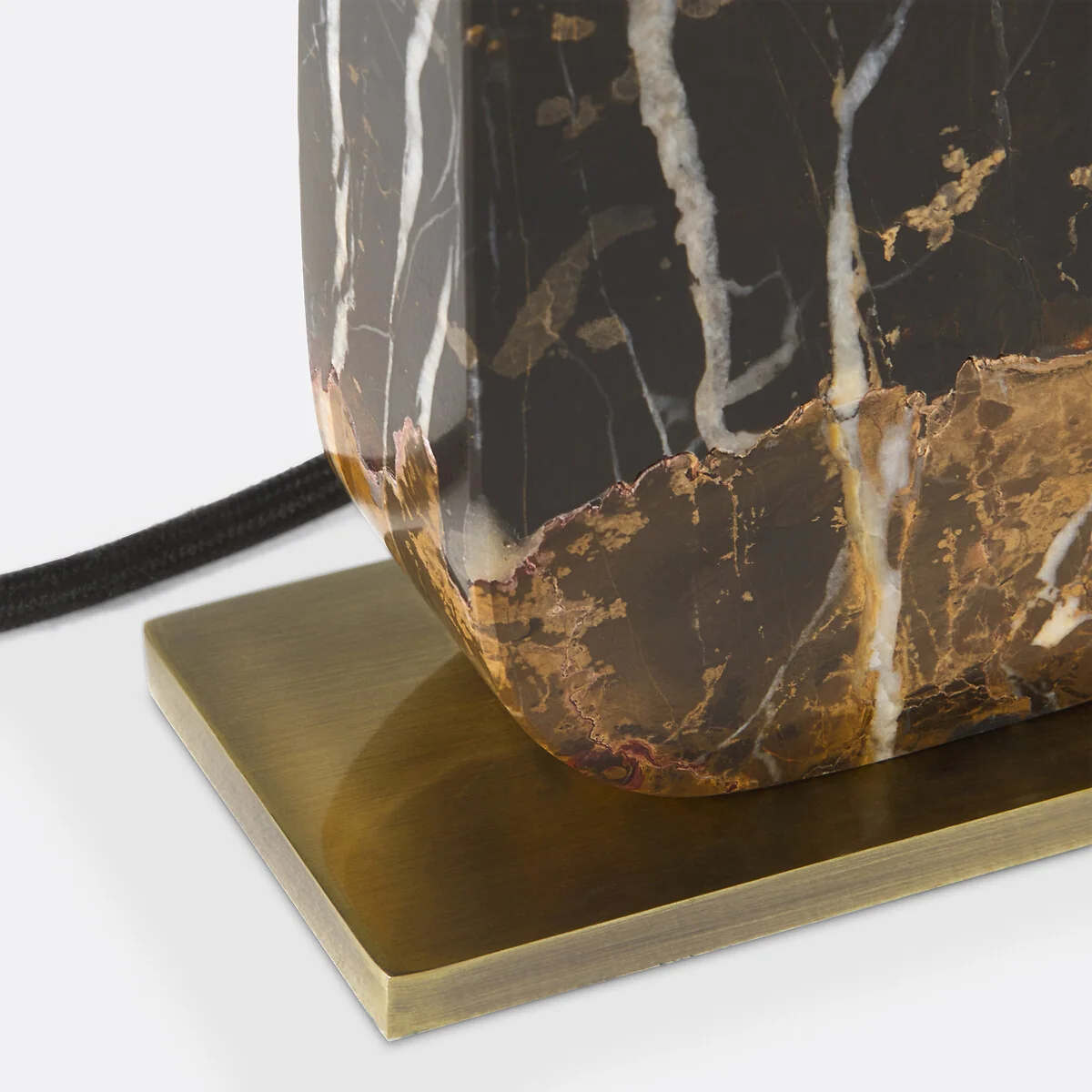 Palaz Marble Table Lamp – image 3