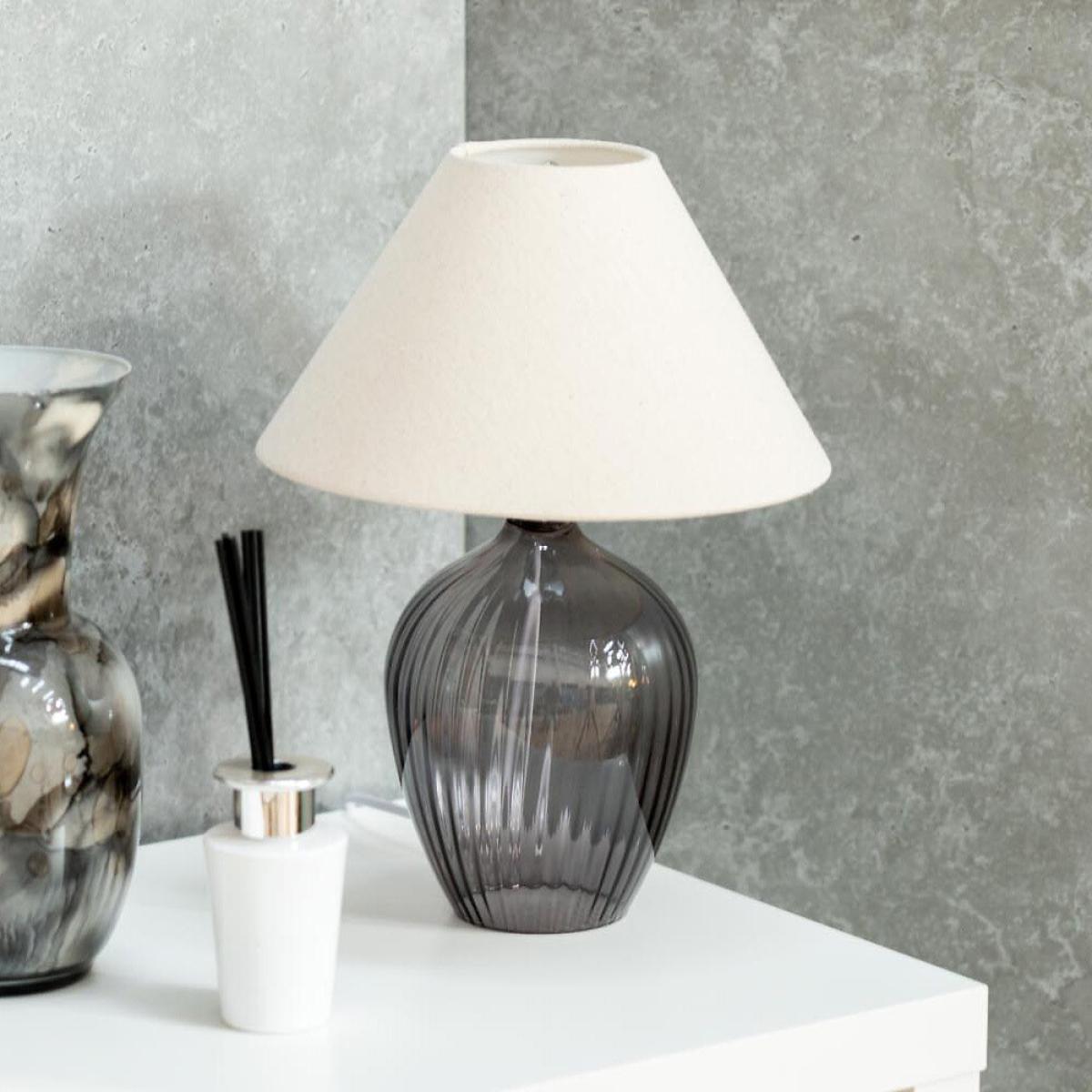 Olivet Glass Table Lamp – image 2