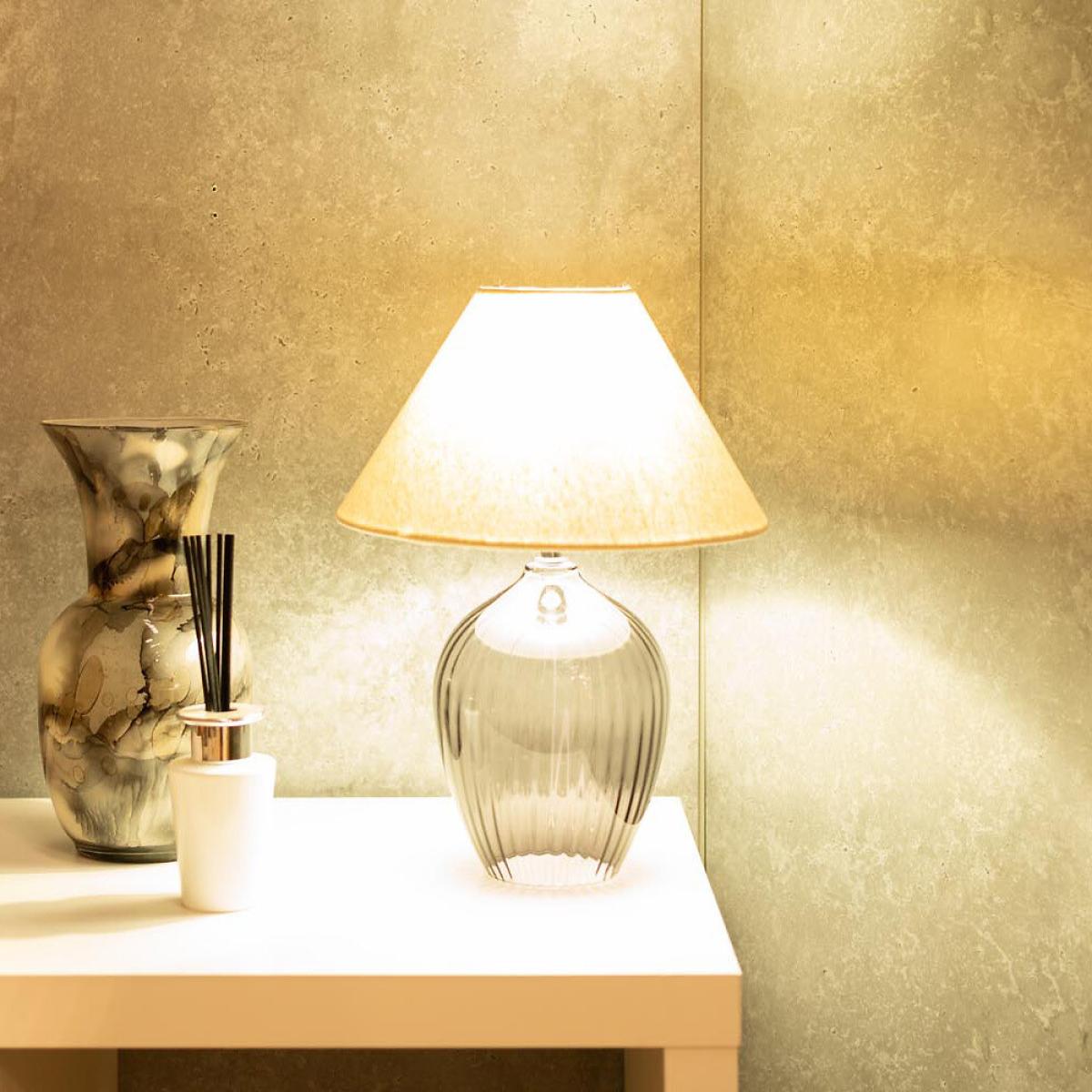 Olivet Glass Table Lamp – image 3