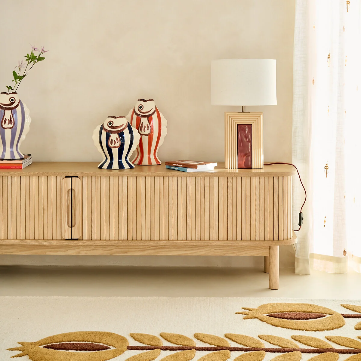Cérabi Rattan/Ceramic Table Lamp with Linen Lampshade – image 2