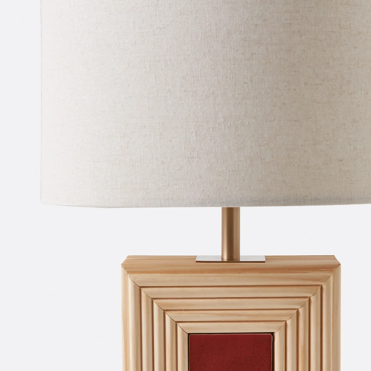 Cérabi Rattan/Ceramic Table Lamp with Linen Lampshade – image 5