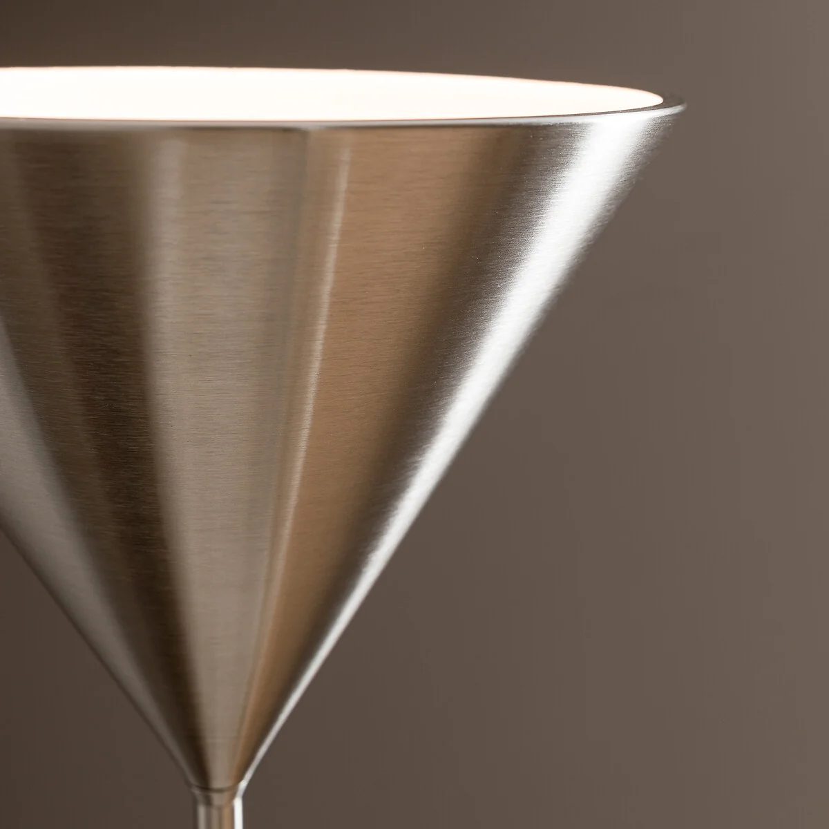 Moke Brushed Nickel Double Cone Floor Lamp – image 6