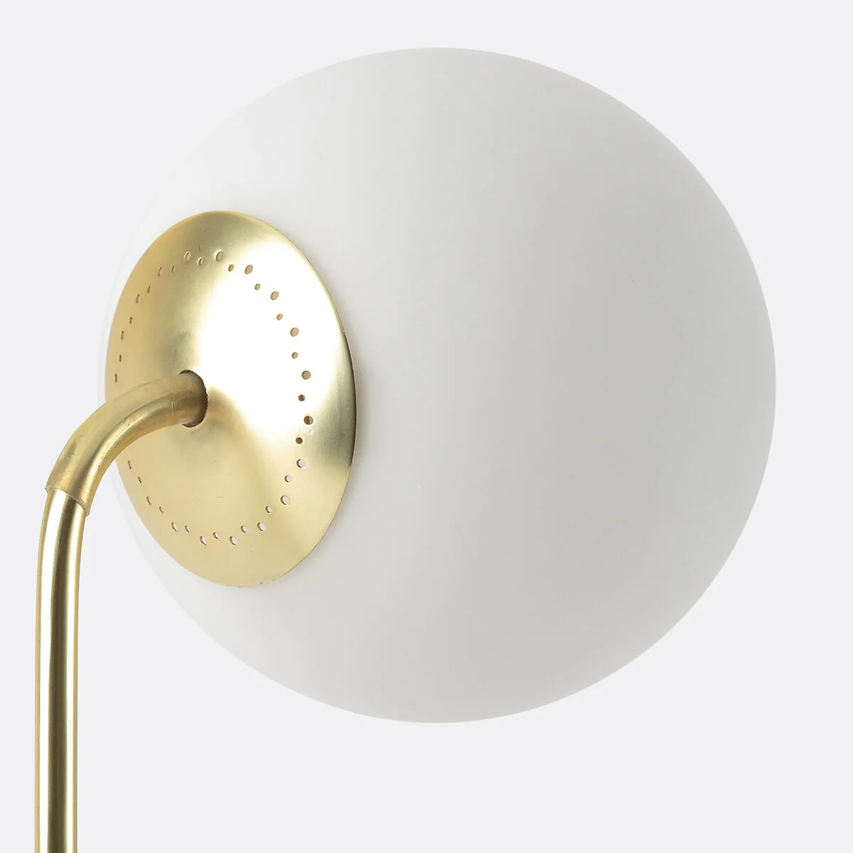 Moricio Opaline Glass Table Lamp – image 4