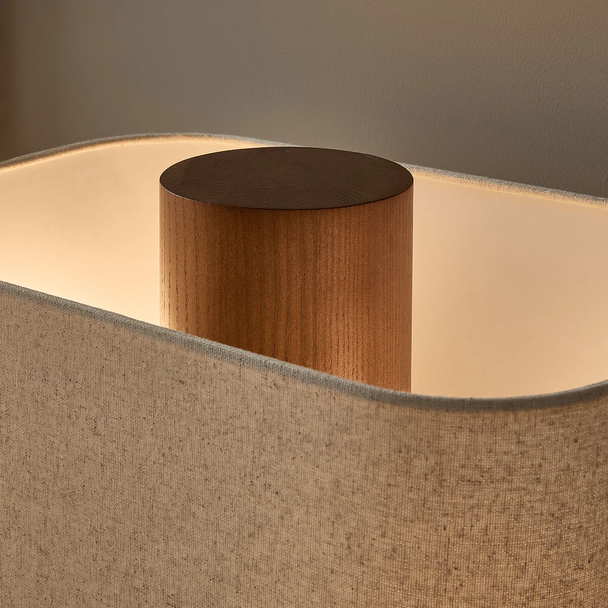 Dryade Walnut-Stained Ash/Linen Table Lamp – image 4