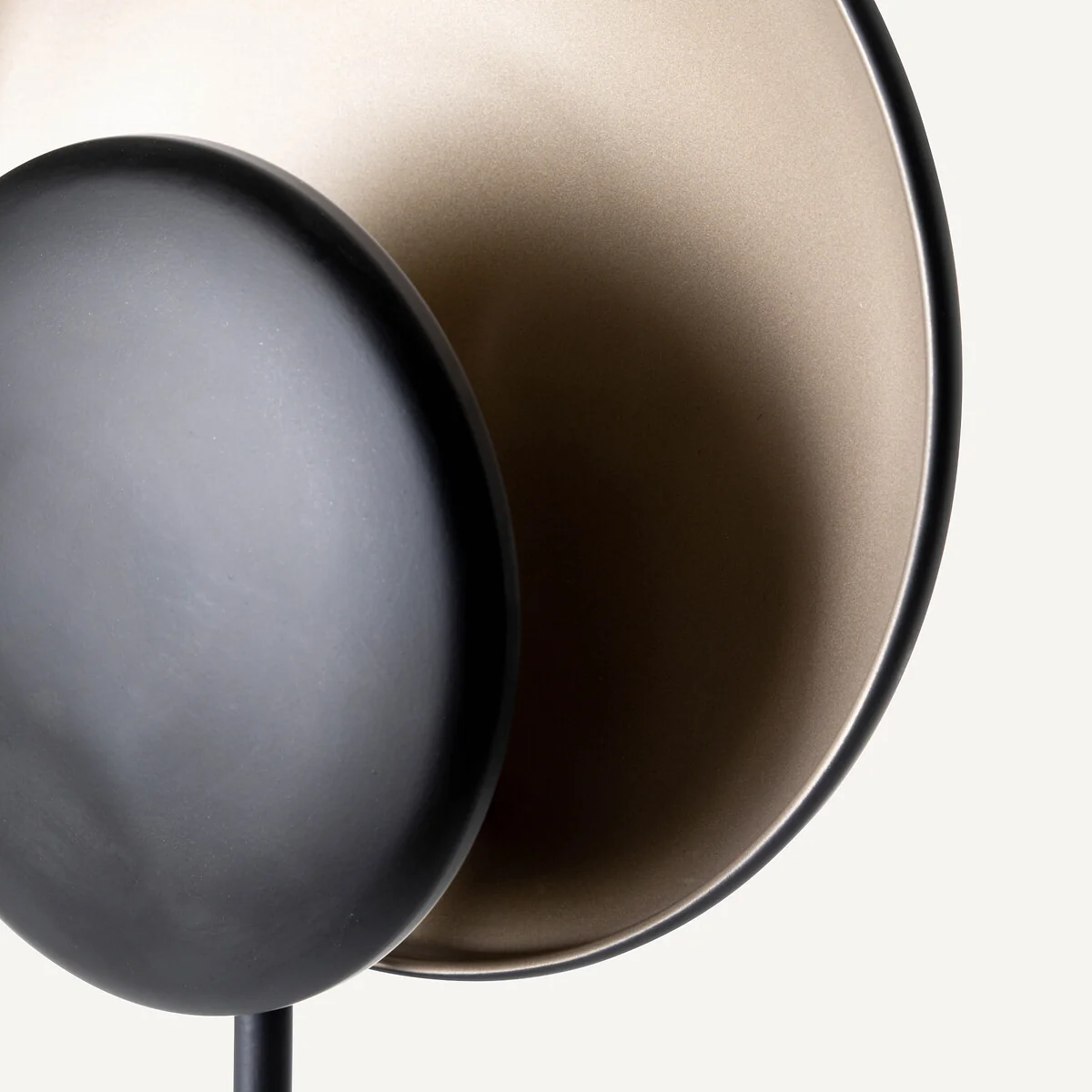 Naton Black and Mocha Metal Reflector Floor Lamp – image 6
