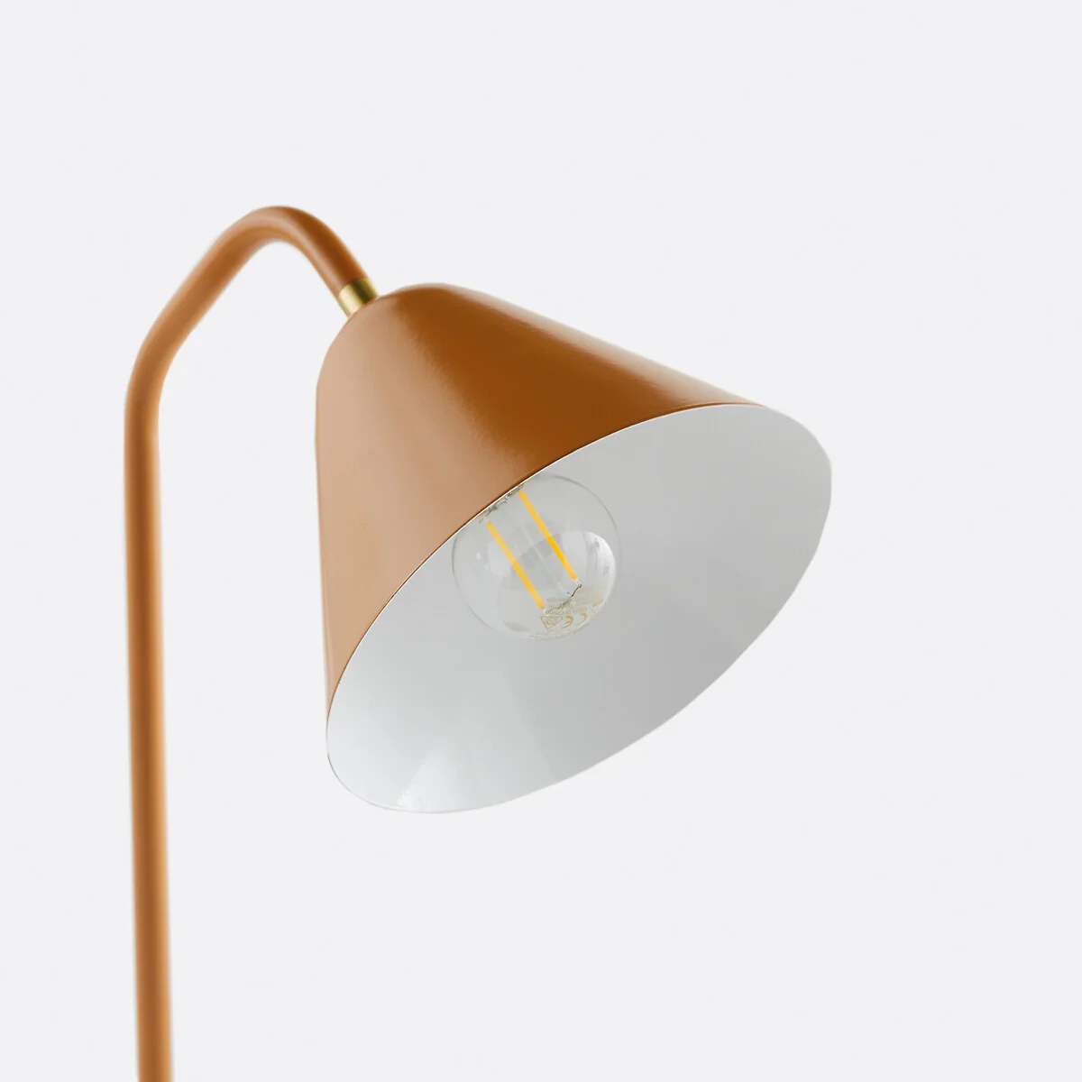Copita Metal Table Lamp – image 4