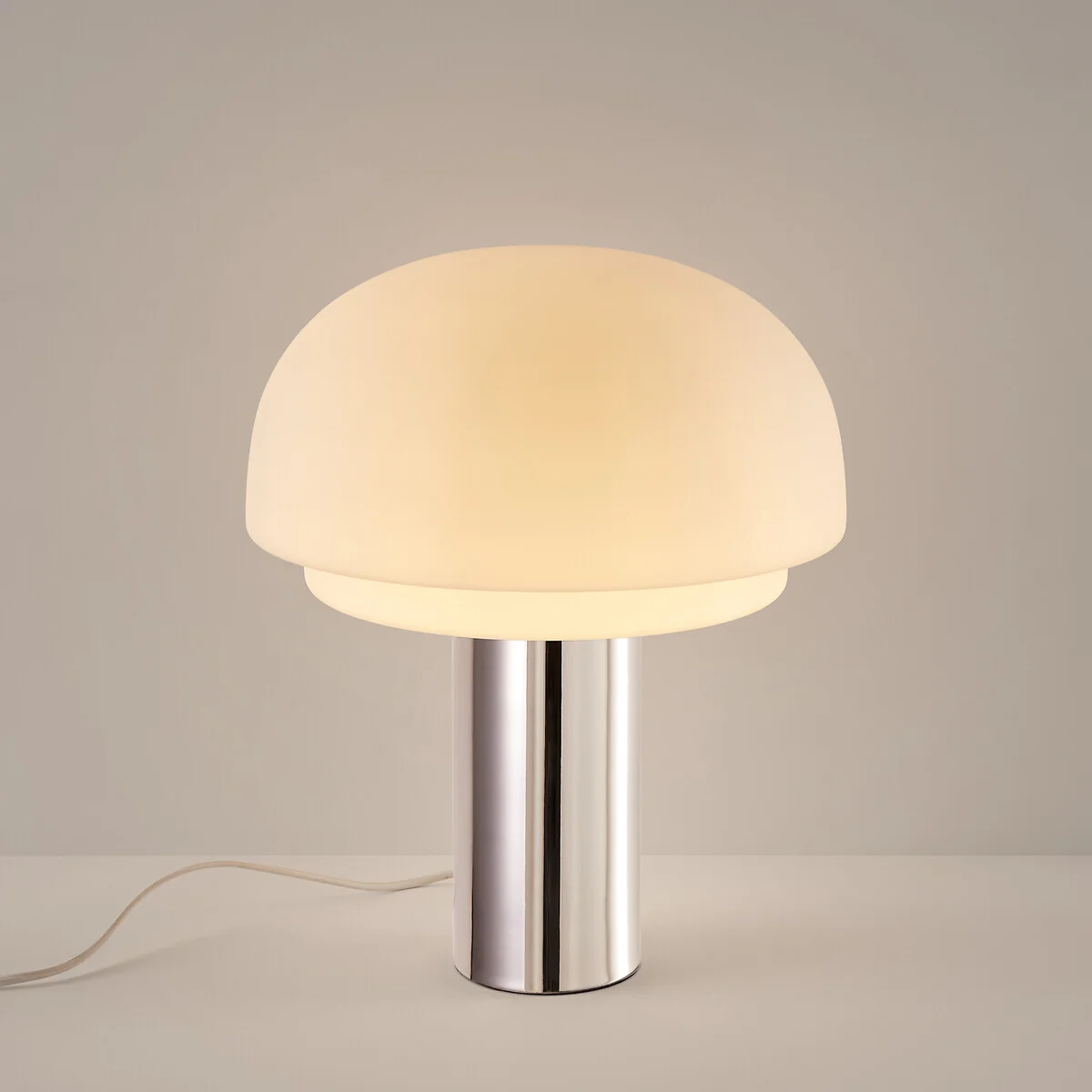 Agathilda Lamp in Opaline Glass and Chromed Iron Height 43.1cm – image 3