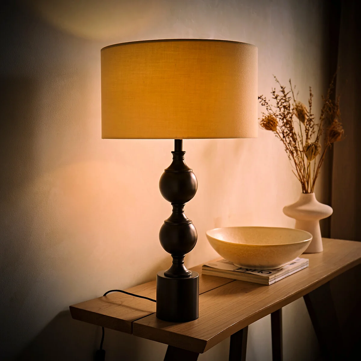 Donny Metal Candlestick Table Lamp with Fabric Shade – image 2