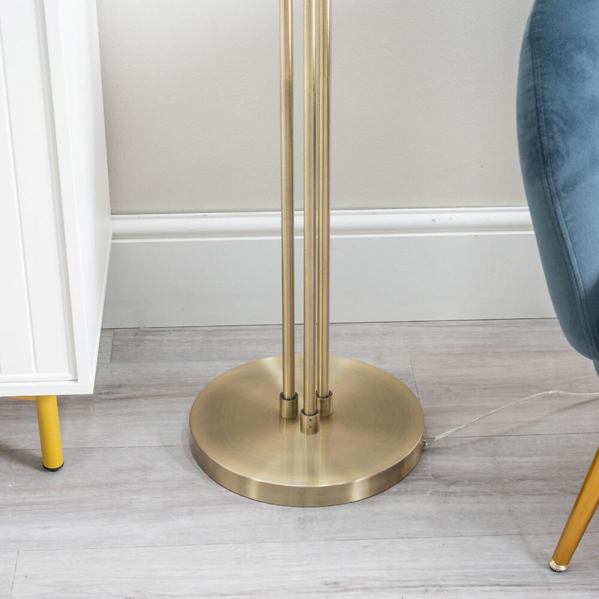 Ribbed Glass Floor Lamp – image 4