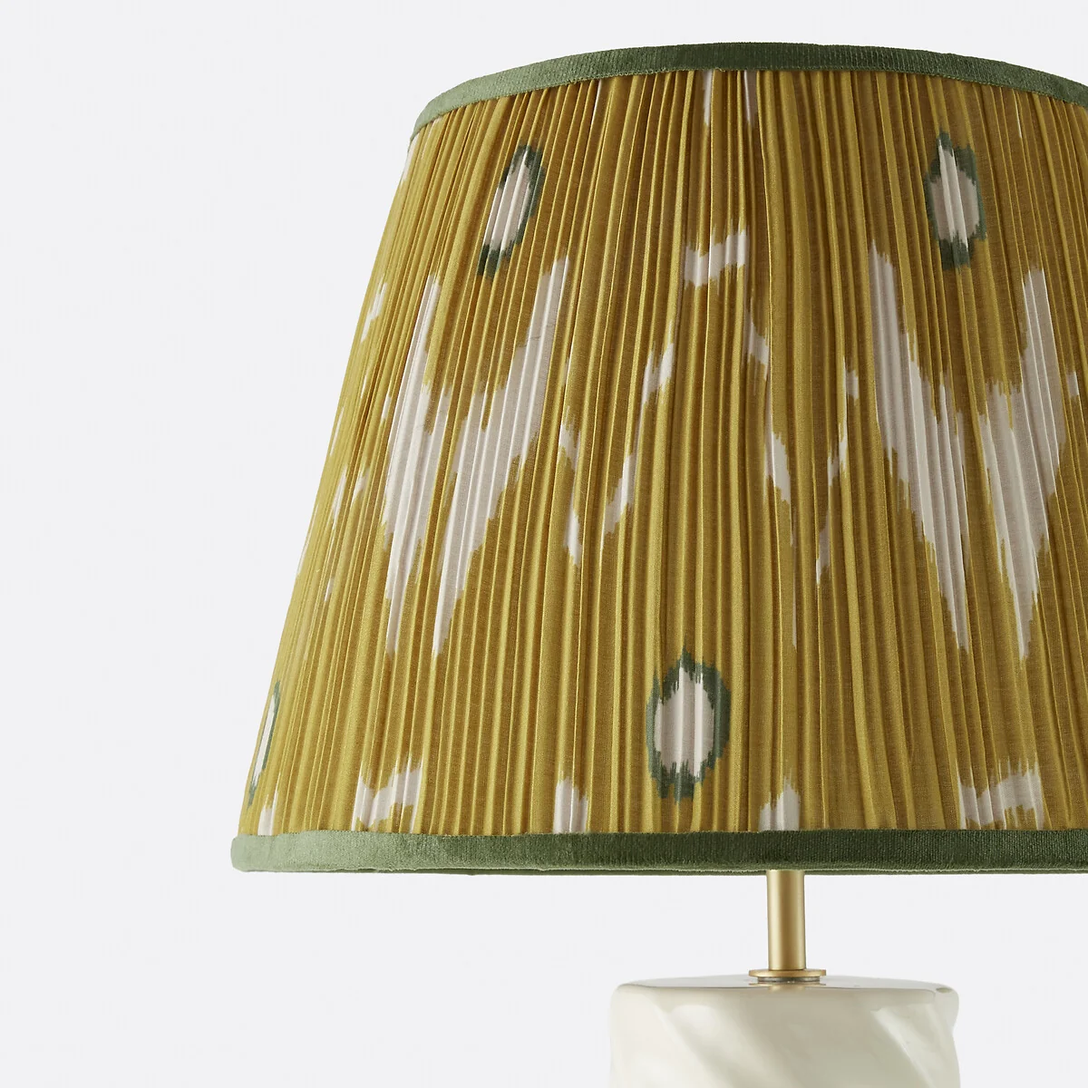 Aureva Ceramic Table Lamp – image 5