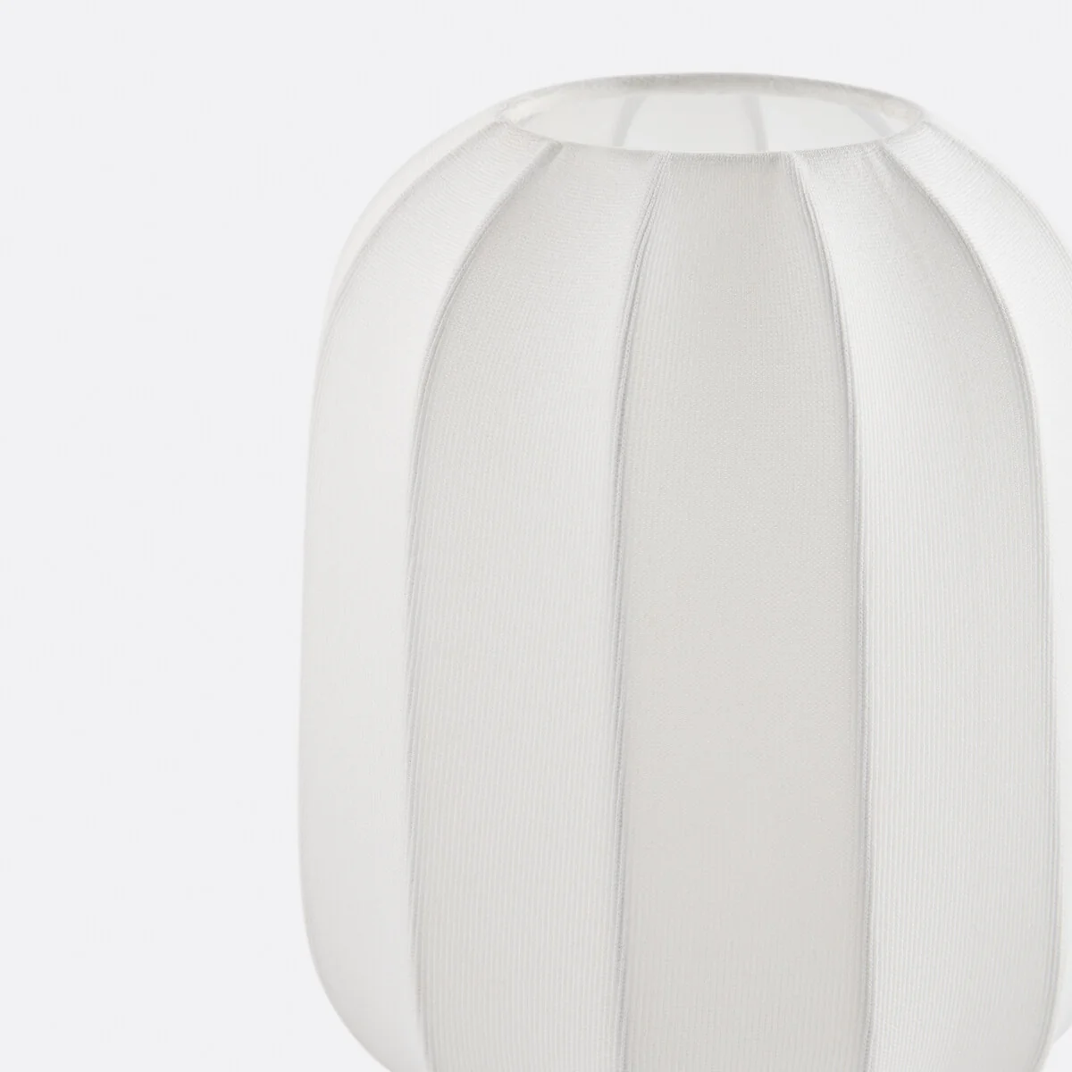 Metal and Mesh Table Lamp Aldo – image 5