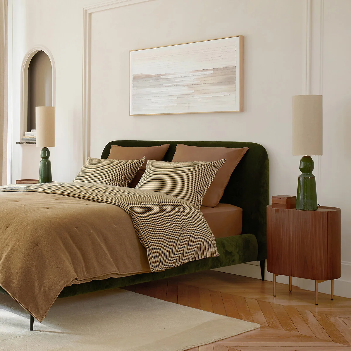 Totemy Ceramic and Linen Table Lamp – image 2