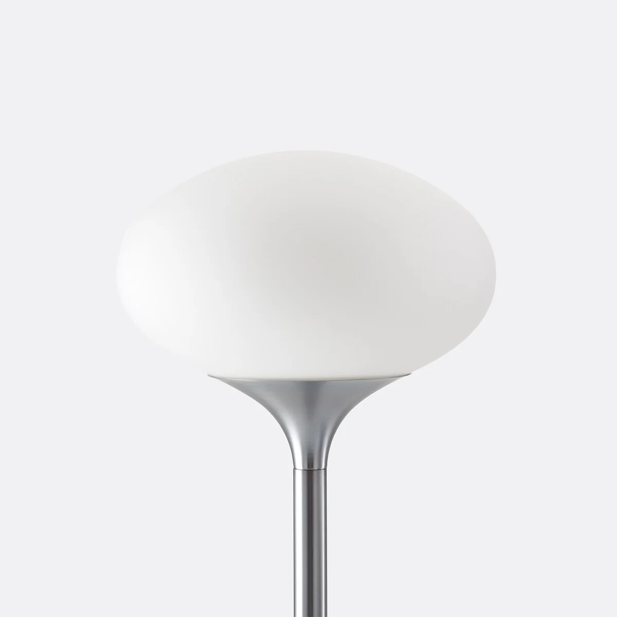 Merisa Chrome Metal & Opaline Floor Lamp – image 4