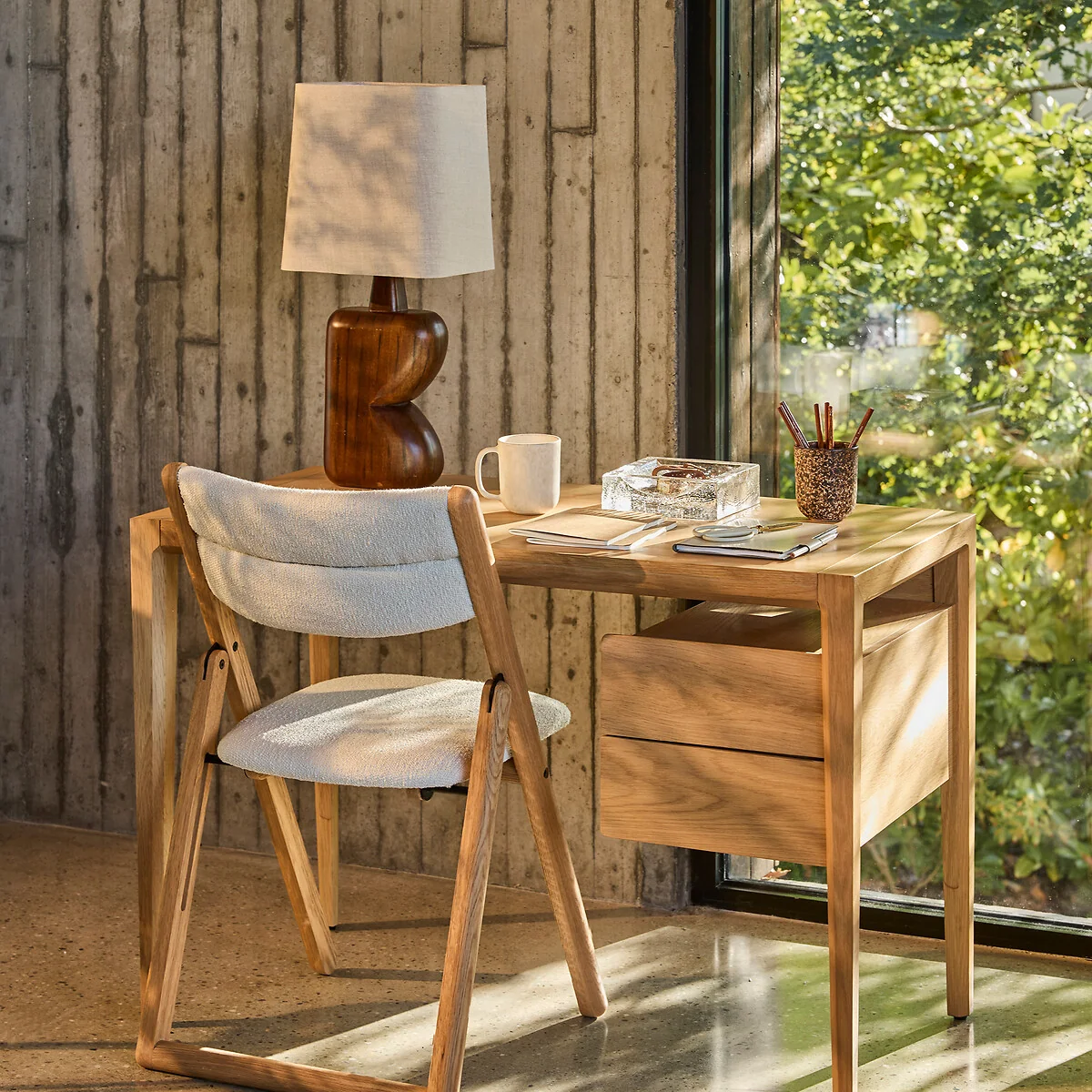 Gyra Mango Table Lamp with Linen Shade – image 2