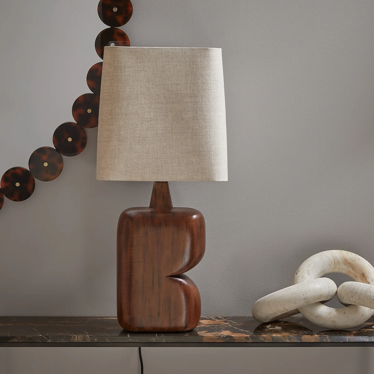 Gyra Mango Table Lamp with Linen Shade – image 3