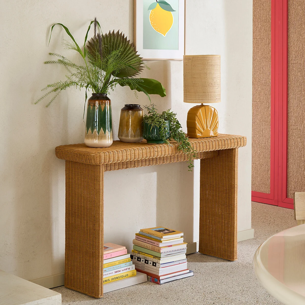 Sunia Ceramic and Raffia Table Lamp – image 2