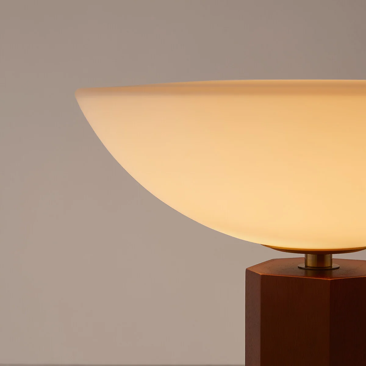 Brua Opal Glass and Oak Table Lamp – image 3