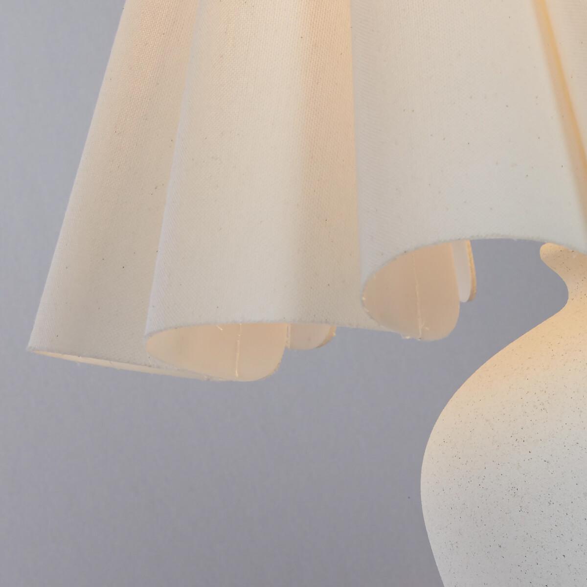 Sandy Scallop Shade Table Lamp – image 3