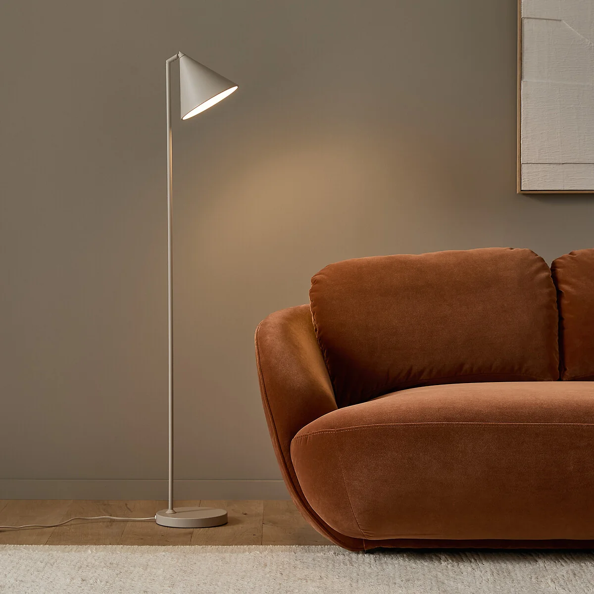 Moke Metal Reading Lamp – image 1