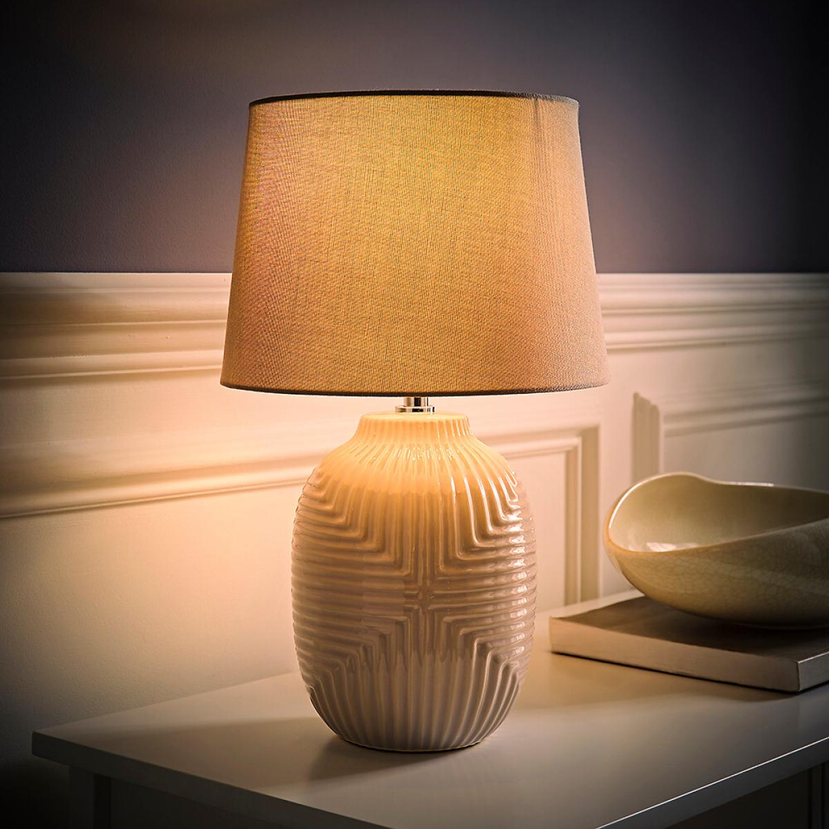 Medium Geometric Ribbed Gloss Table Lamp with Tapered Shade – image 3
