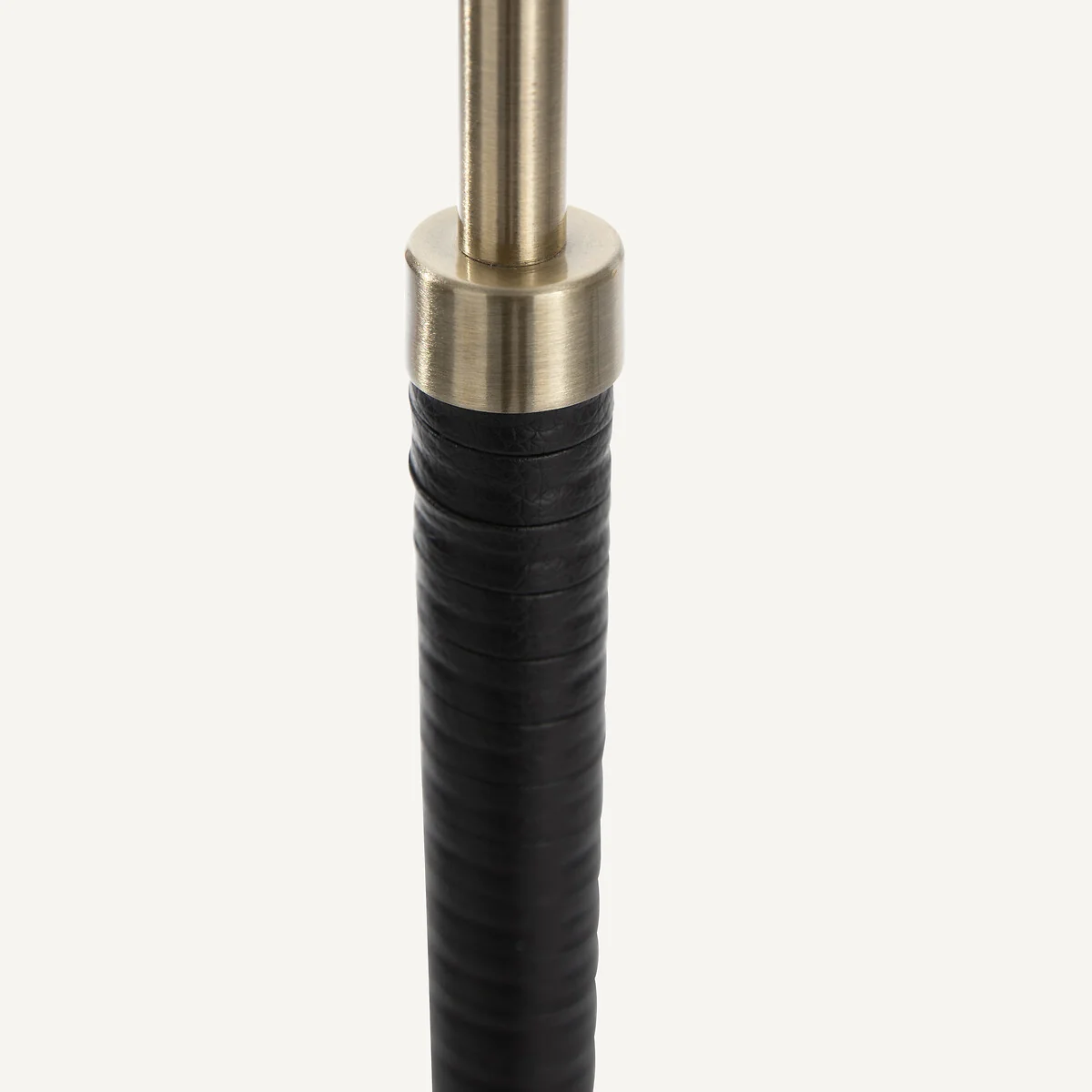 Jihana Brass Metal & Linen Floor Lamp – image 6