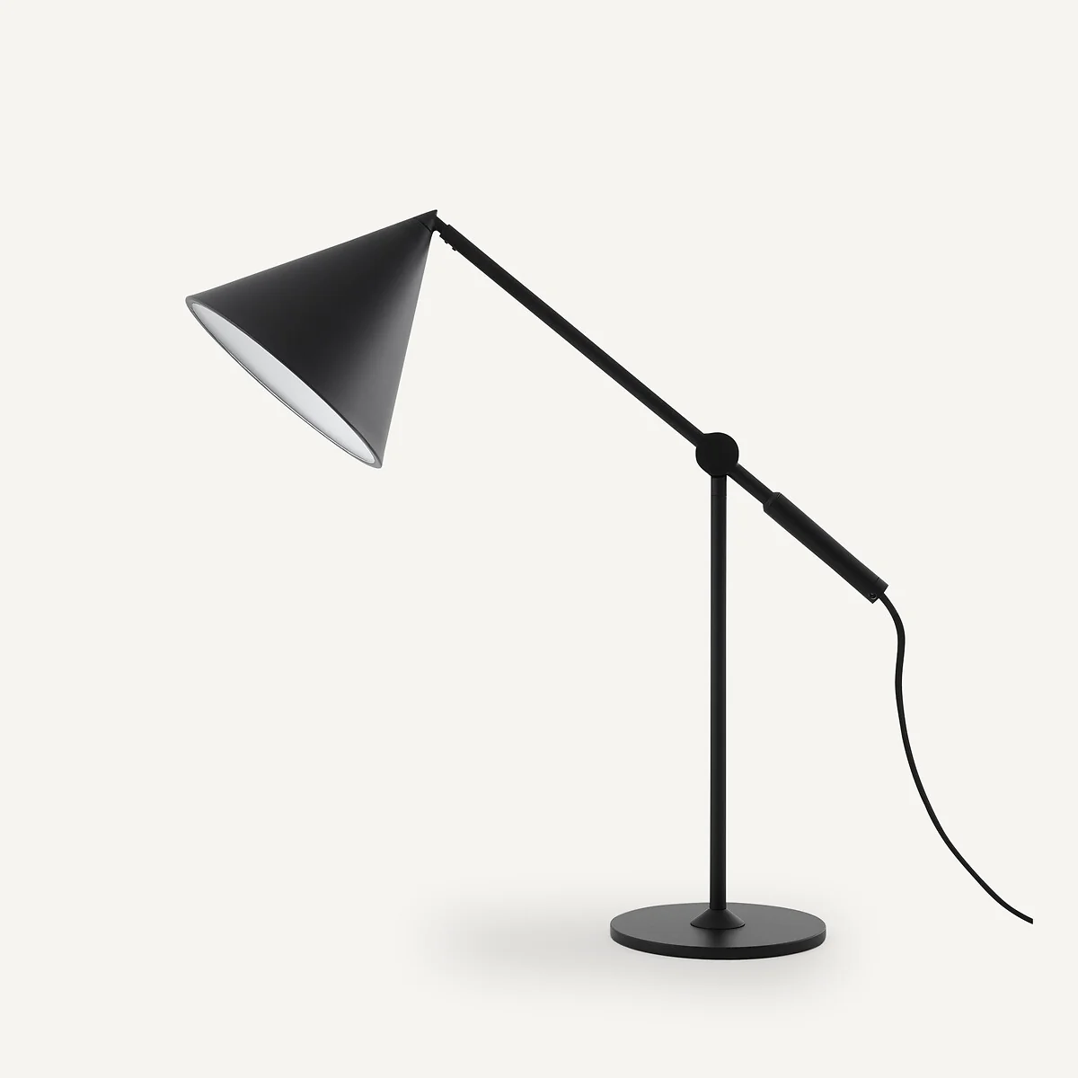 Moke Articulated Desk Lamp – image 4
