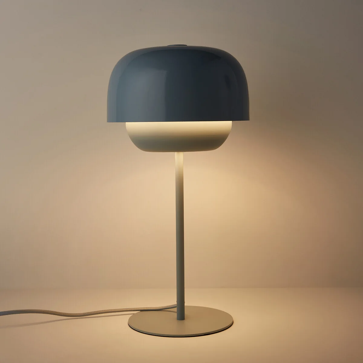 Kinoko Coloured Iron Lamp – image 3