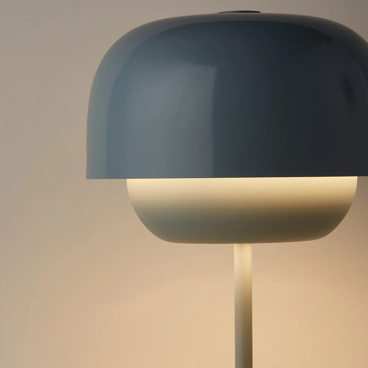 Kinoko Coloured Iron Lamp – image 4