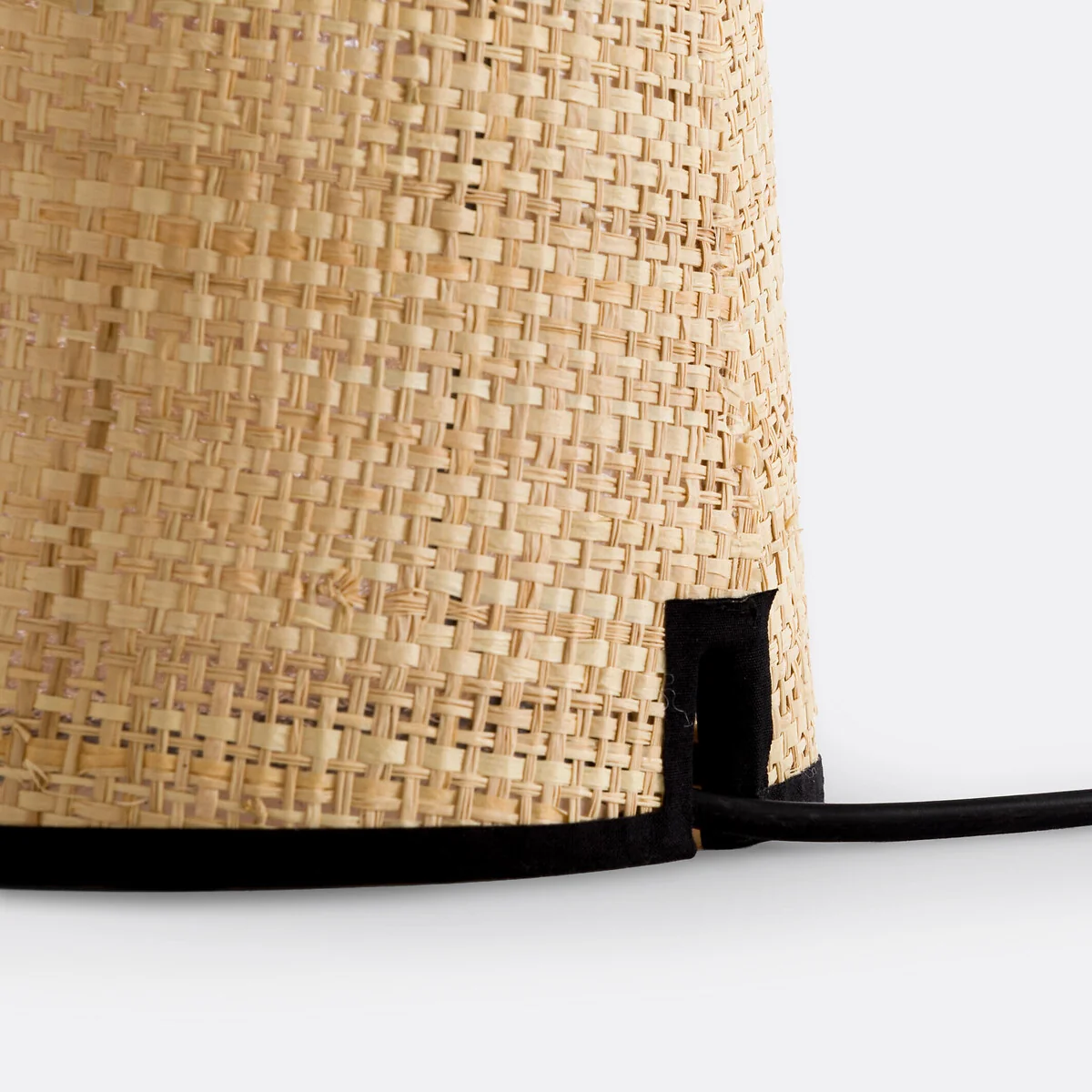 Dolkie Raffia Table Lamp – image 6