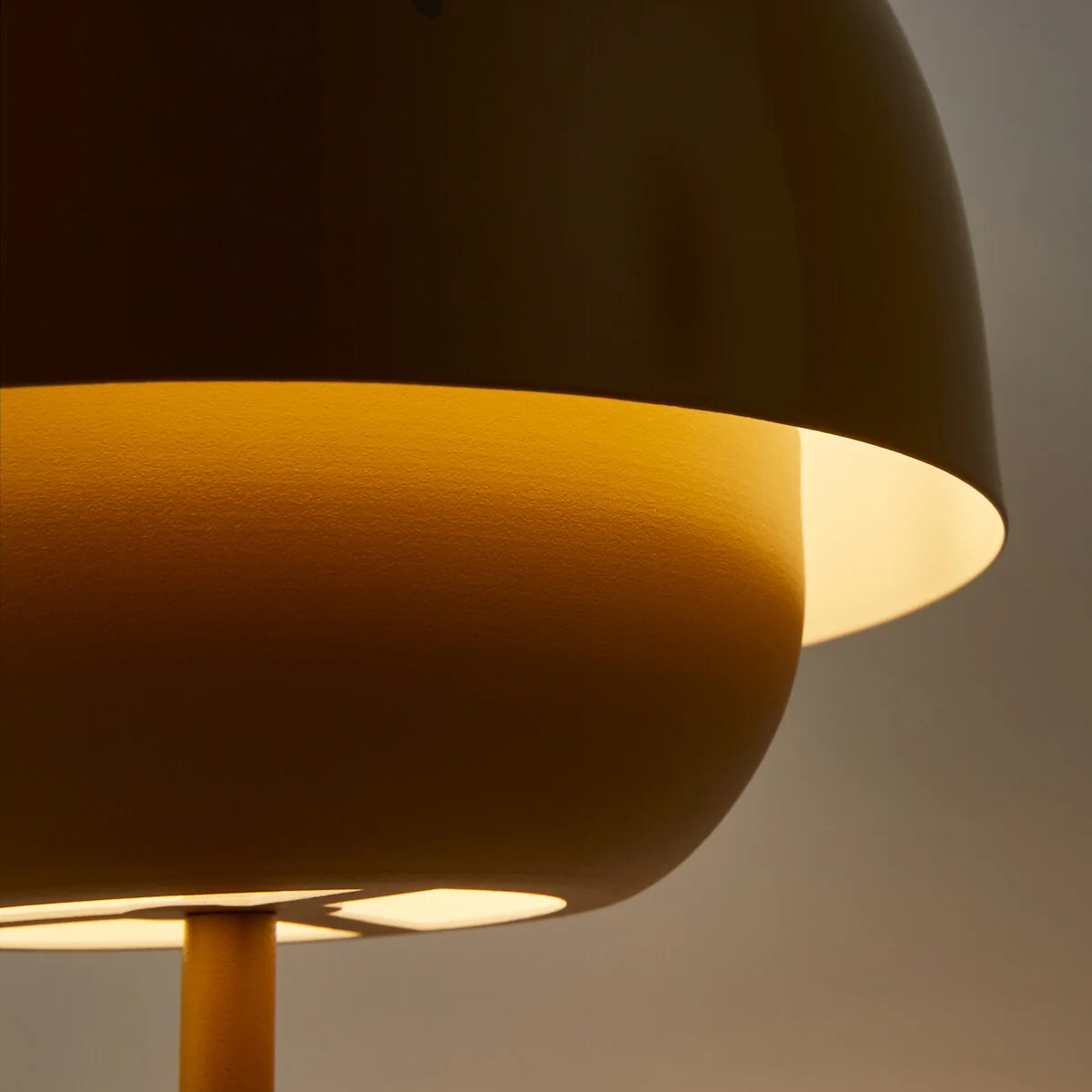 Kinoko Coloured Iron Lamp – image 4
