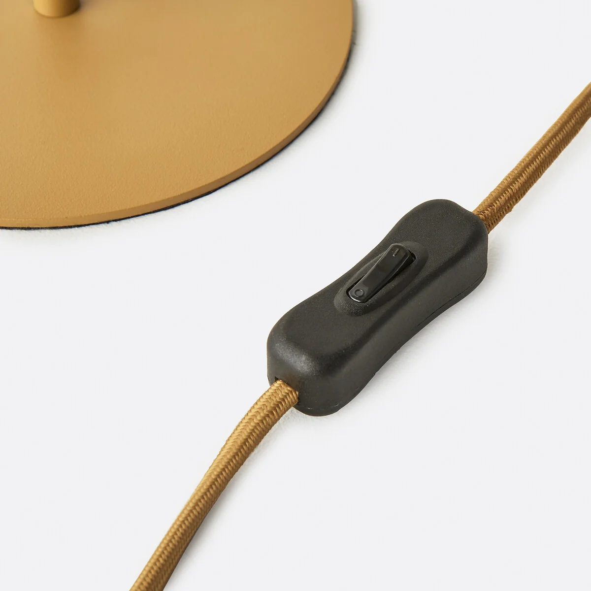 Kinoko Coloured Iron Lamp – image 7