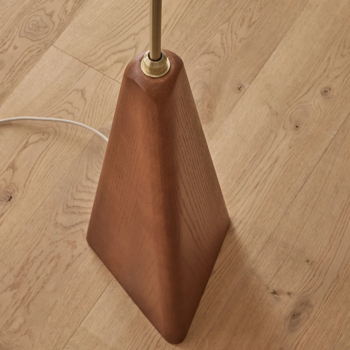 Nestwood Walnut-Stained Solid Oak Floor Lamp – image 6