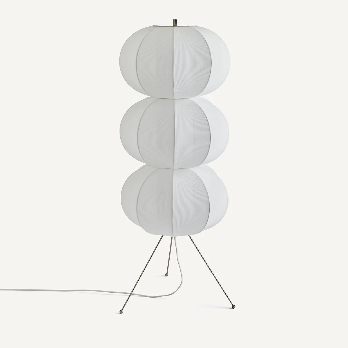 Satchi Mesh Lantern Floor Lamp – image 6
