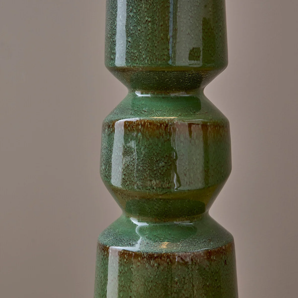 Totemy Ceramic and Linen Floor Lamp – image 5