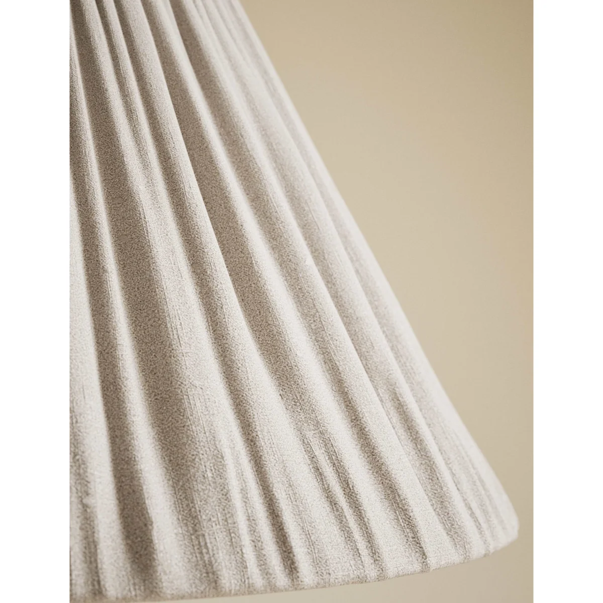 M&S Wicker Pleated Shade Table Lamp Natural – image 3