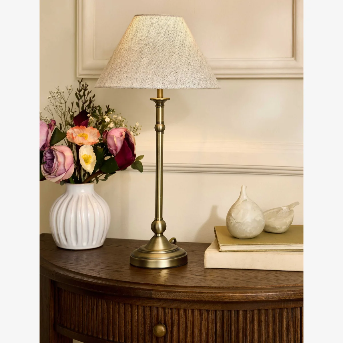 Laura Ashley Ludchurch Metal Table Lamp Antique Brass – image 1