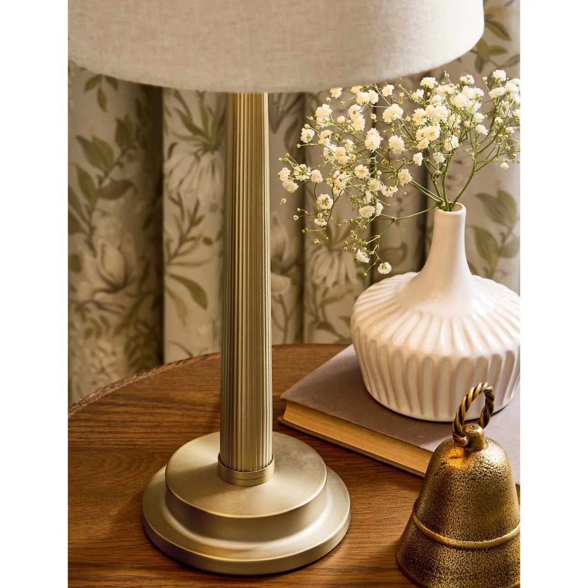 Laura Ashley Sullivan Metal Ribbed Table Lamp Champagne – image 4