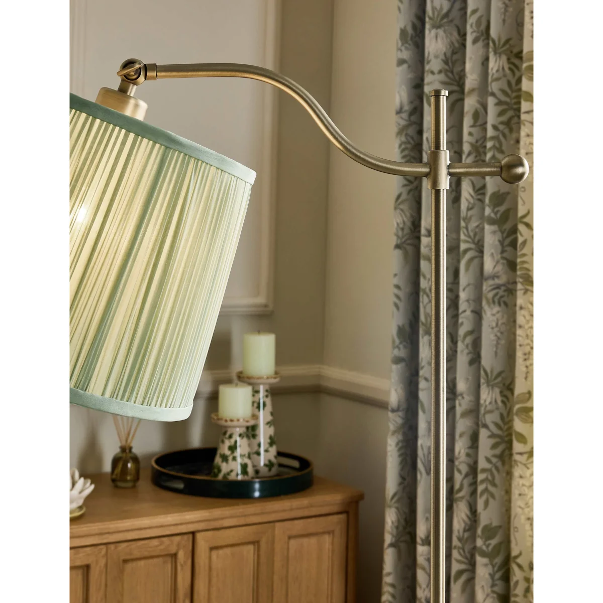 Laura Ashley Hemsley Metal Floor Lamp Antique Brass – image 3