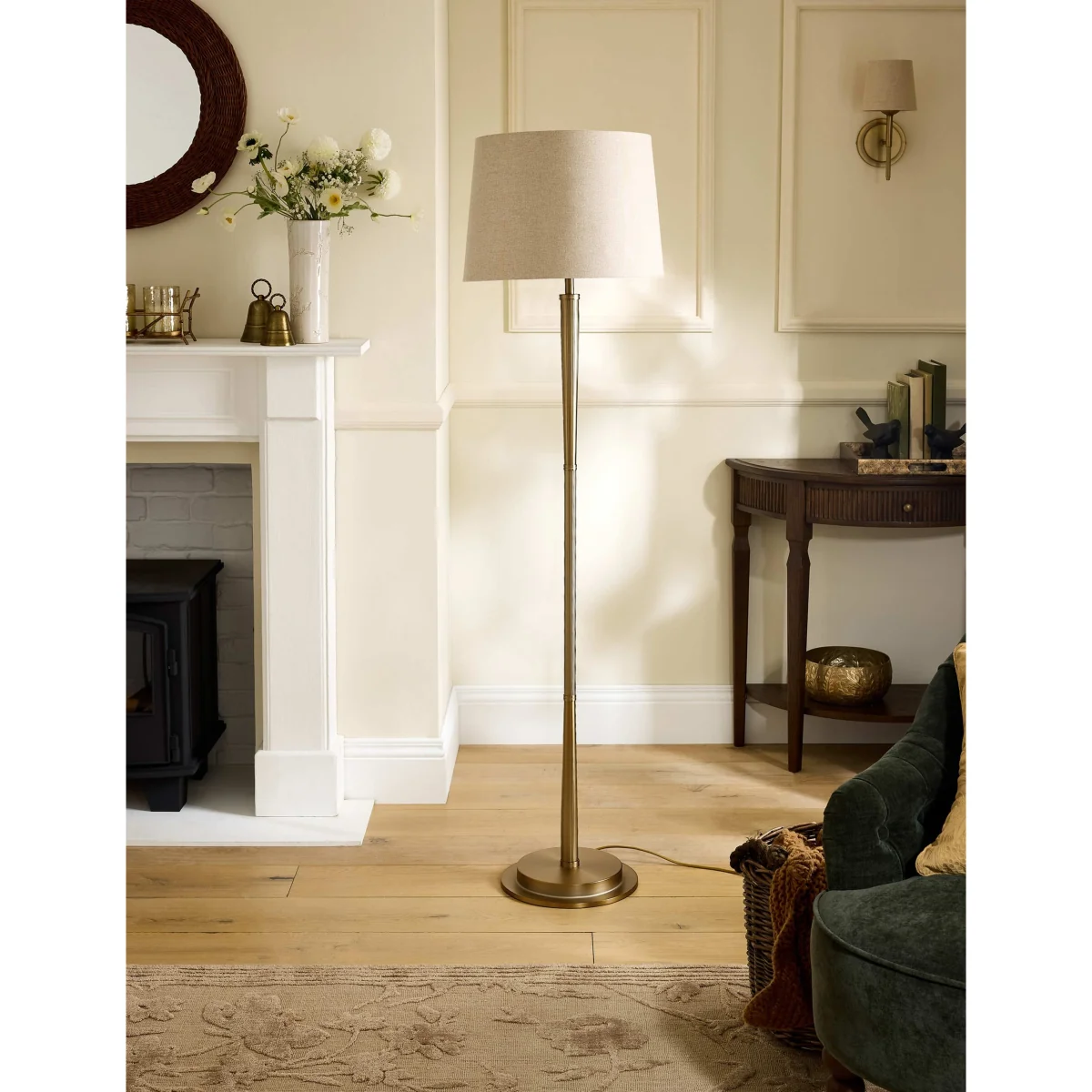 Laura Ashley Sullivan Metal Floor Lamp Champagne – image 3