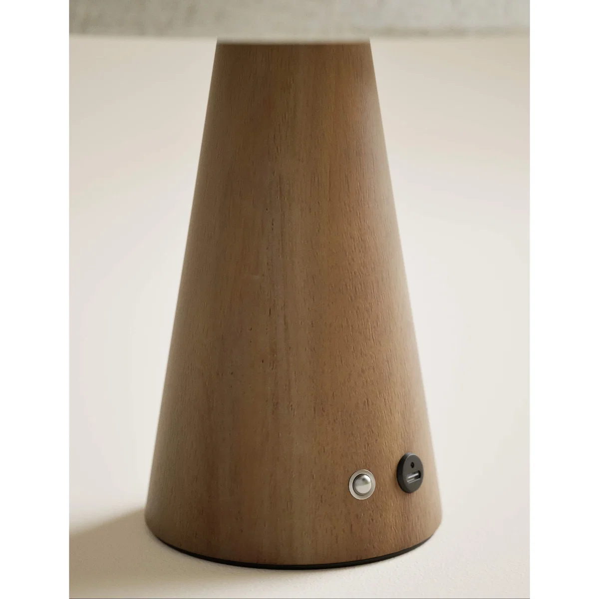 M&S Wooden Rechargeable Table Lamp Natural – image 4