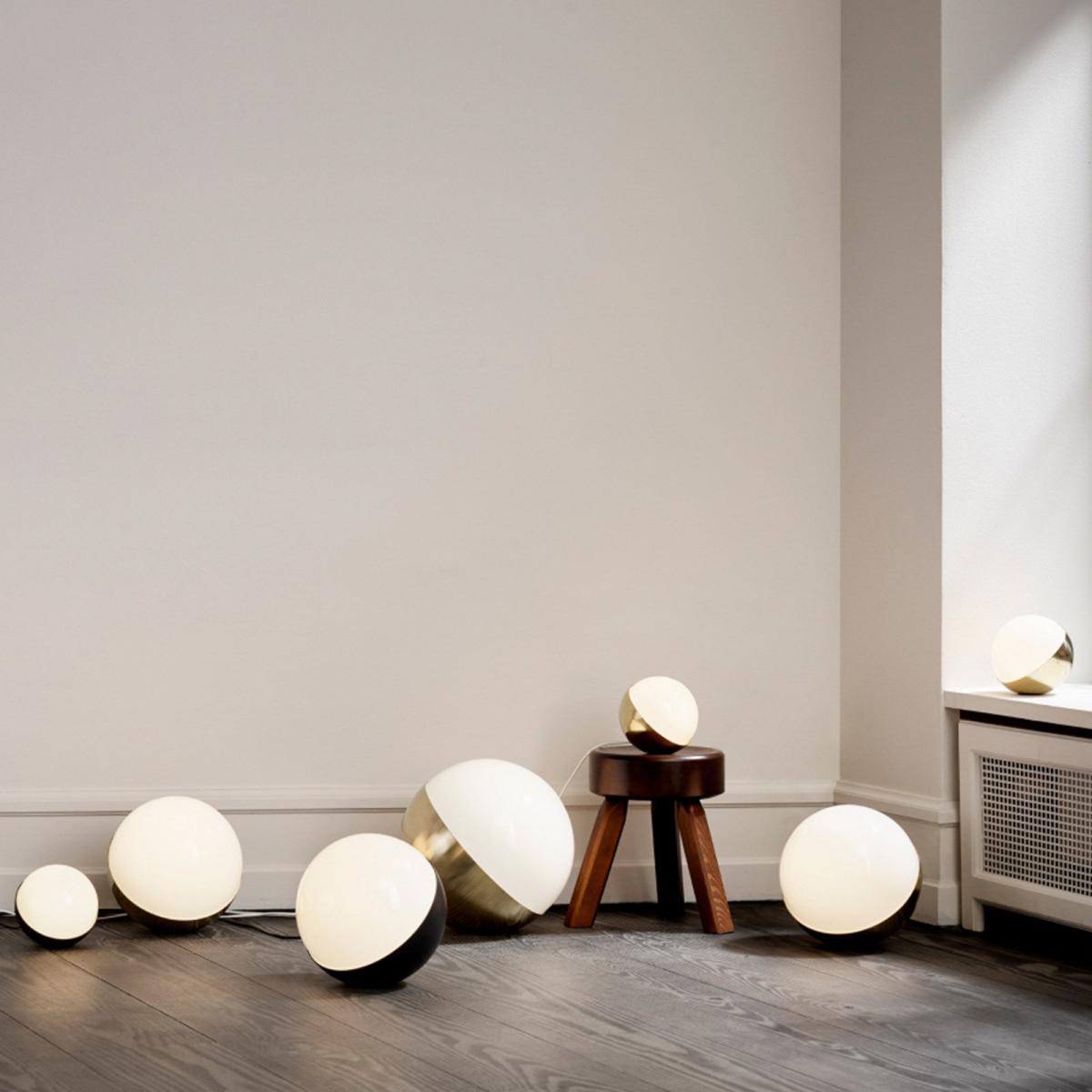 VL Studio Lamp glass gold metal - Louis Poulsen – image 2