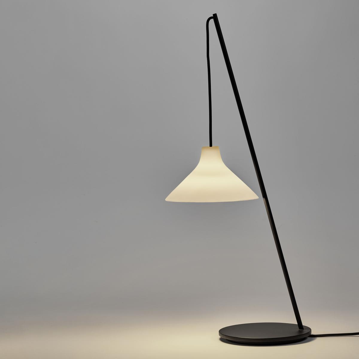 Seam Table lamp ceramic white / H 71 cm - Serax – image 2